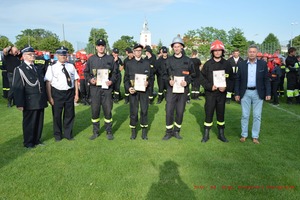  (photo)