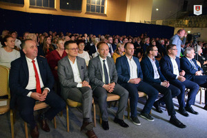 Zdjęcie przedstawia uczestników gali Liderów Wielkopolskiej Odnowy Wsi. (photo)